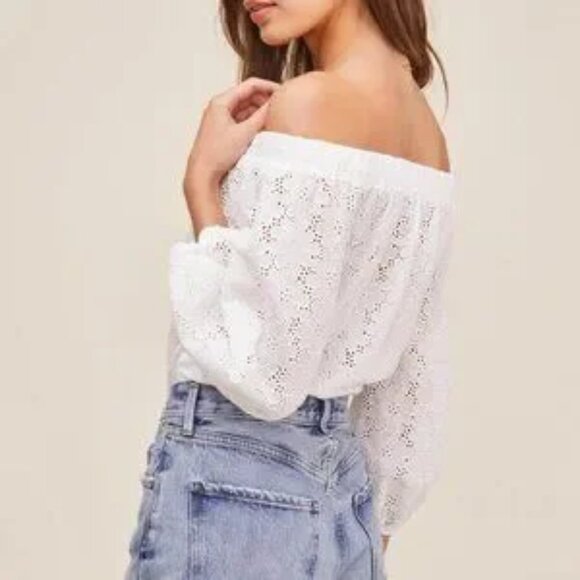 NWT ASTR the Label Elodie Off Shoulder Eyelet Bodysuit - Picture 6 of 8